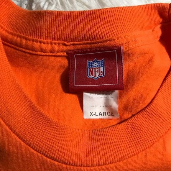 NFL Miami Dolphins 100% Preshrunk Cotton Tshirt - Picture 6 of 8